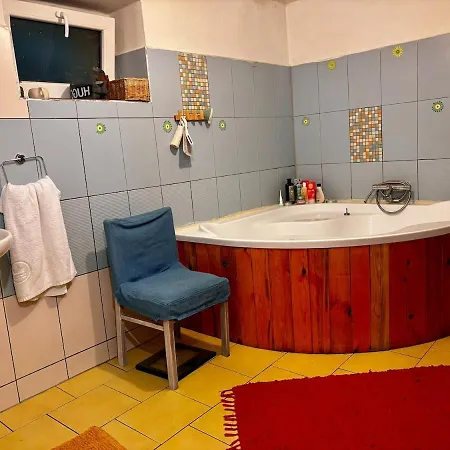 Tente de luxe Maringotka A Podnebesi Kremze